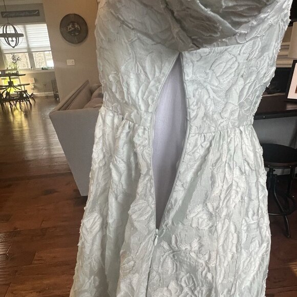 NWT $52 BaeVely Rylee Mini Dress Medium Baby Blue Ethereal Feminine Fairycore - Picture 13 of 16